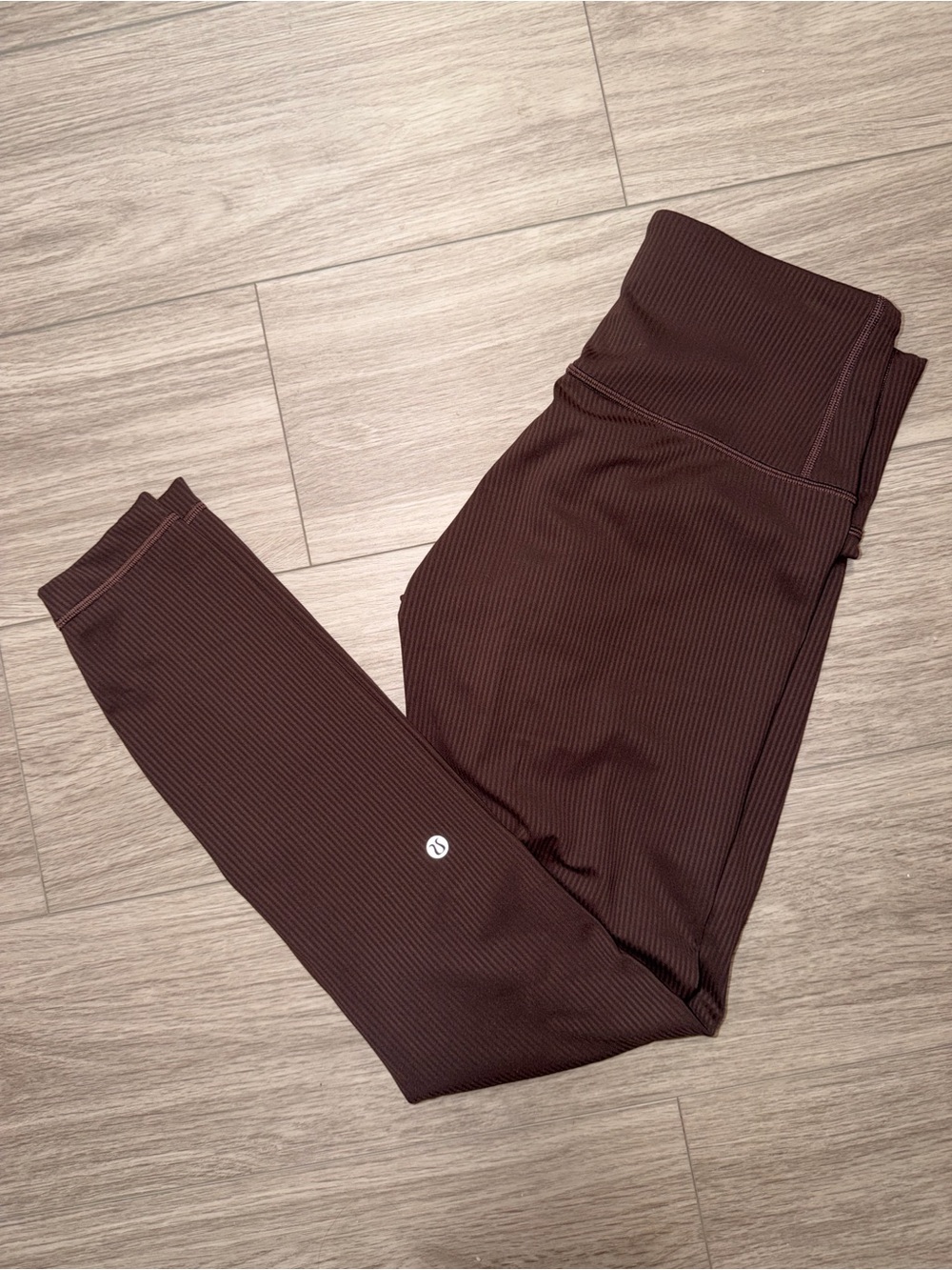 lululemon wunder train ribbed hr tight Brown striped Leggings Size 8